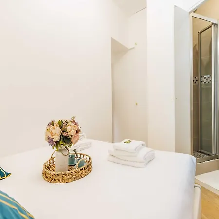 Charming In The Heart Of The 16th District - Mobility Lease