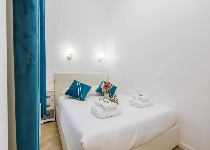 Charming In The Heart Of The 16th District - Mobility Lease